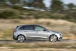 Mercedes-Benz B200 d Progressive Night Package 2019 года (WW)